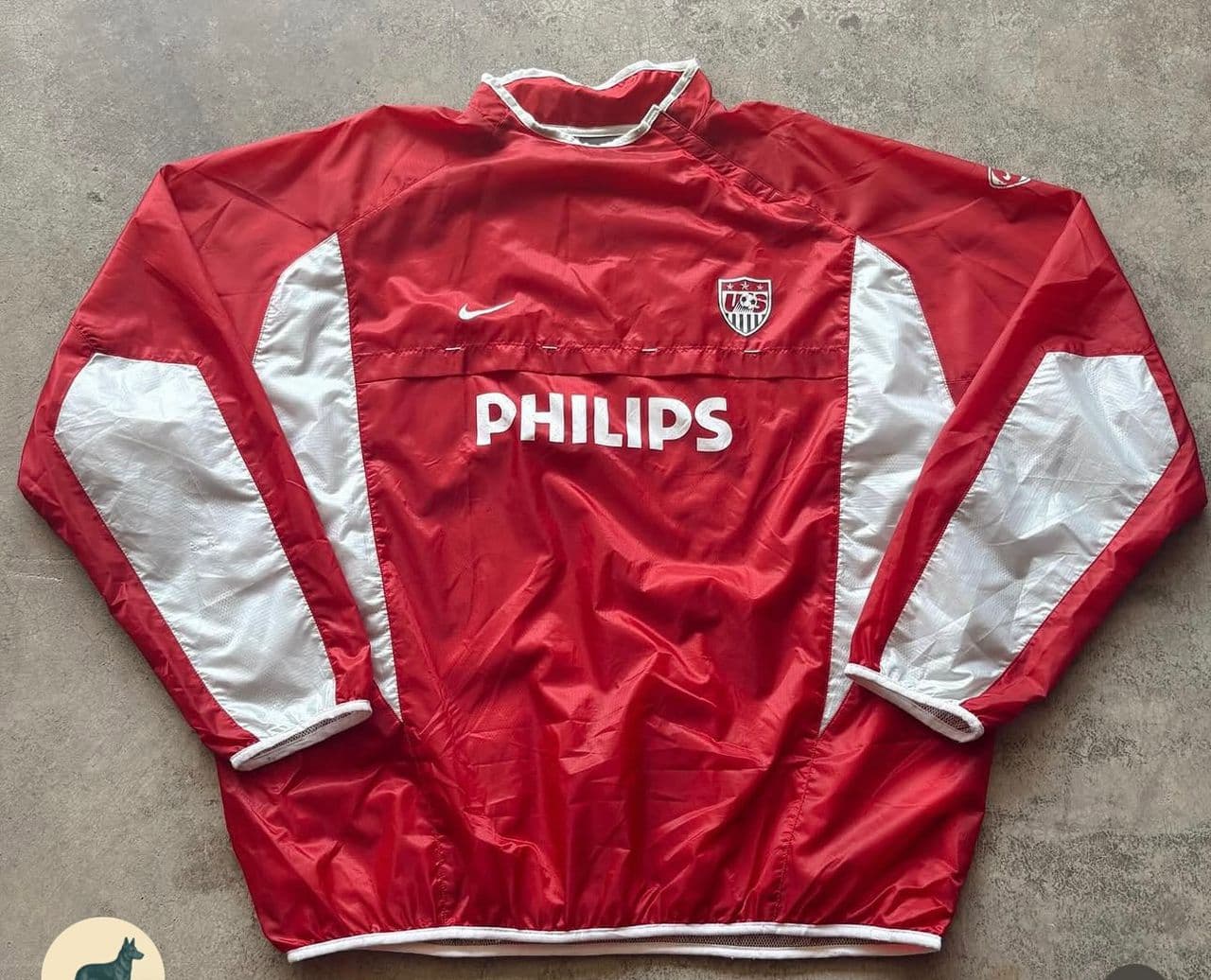 Coupe-vent sport rouge